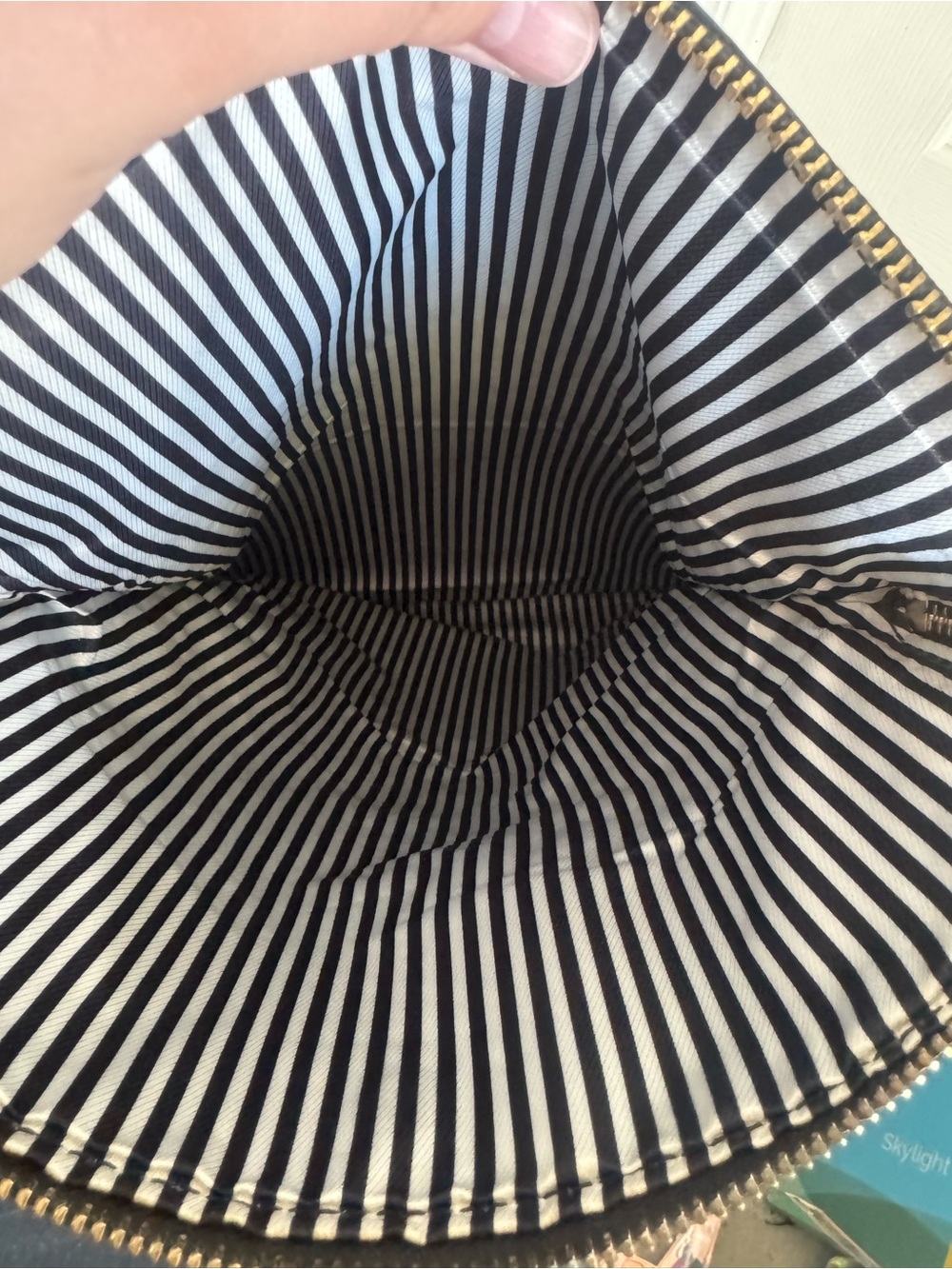 Kate Spade Handbag - Picture 6 of 6